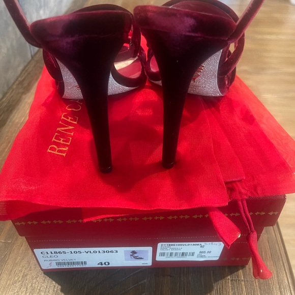 Rene Caovilla's Velvet Cleo sandals - Picture 4 of 9
